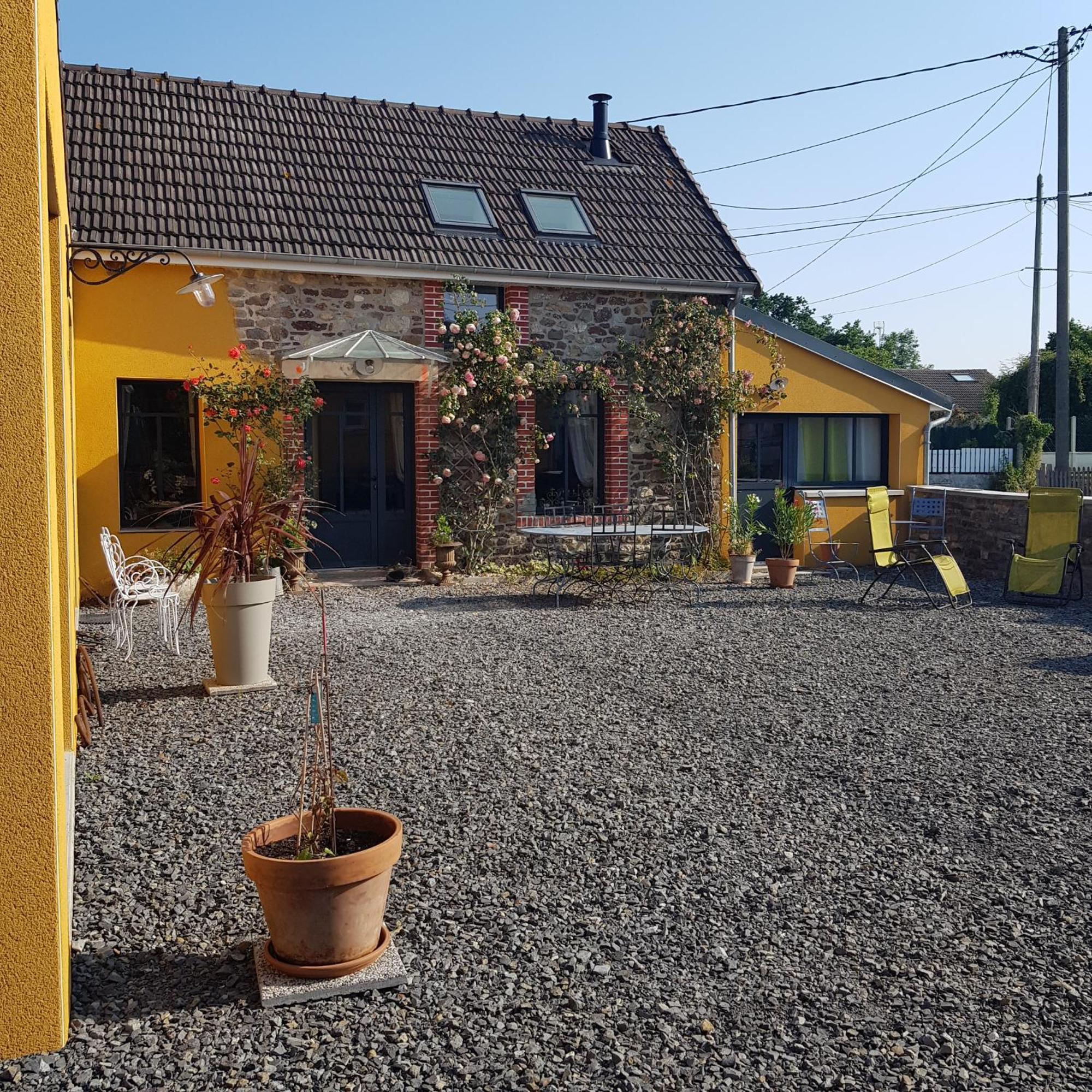Bed and Breakfast Le Jardin Coudeville Exterior foto